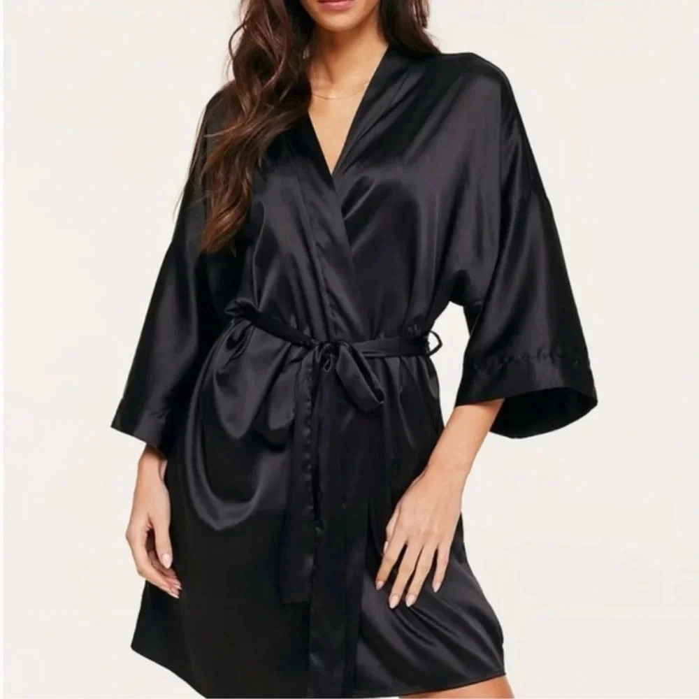 Victoria's Secret Women's Black Satin silky Robe With Belt One Size Fits All